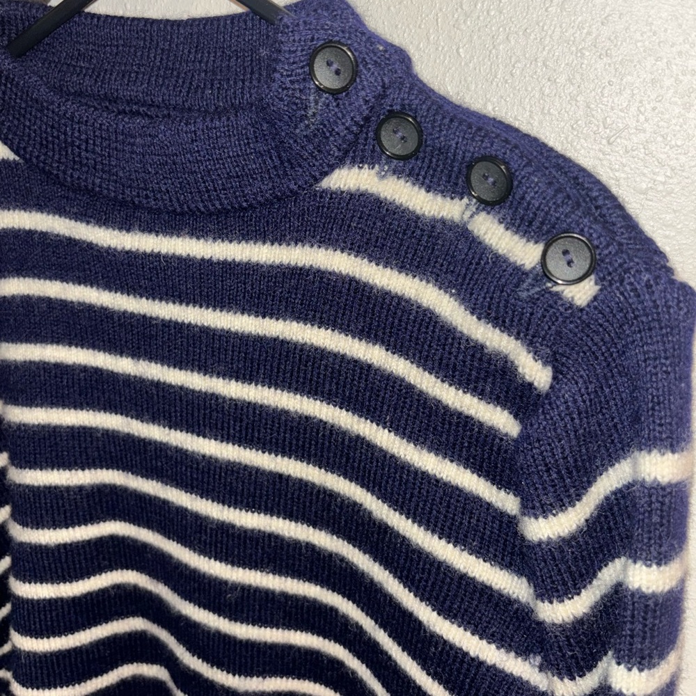 Guernsey Woollens Women’s Navy and White Striped Crew Neck Sweater Small